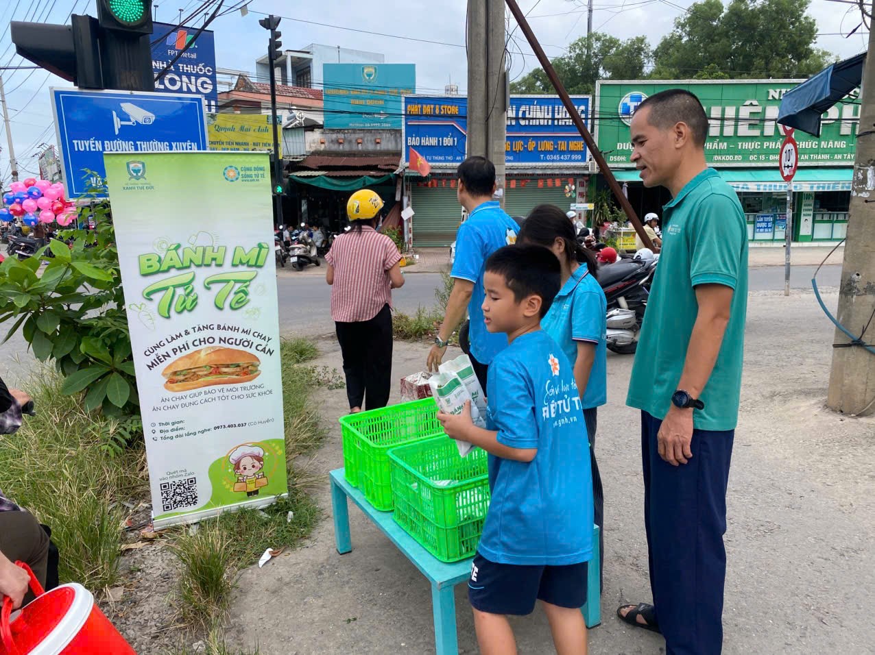 Ảnh hoạt động 2