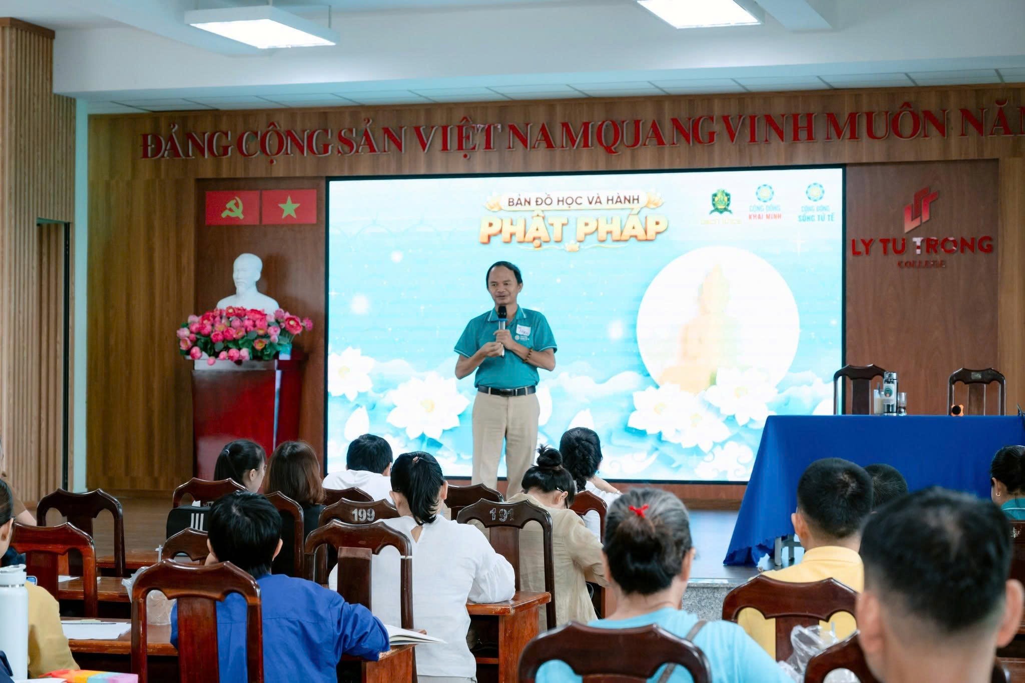 Ảnh hoạt động 3