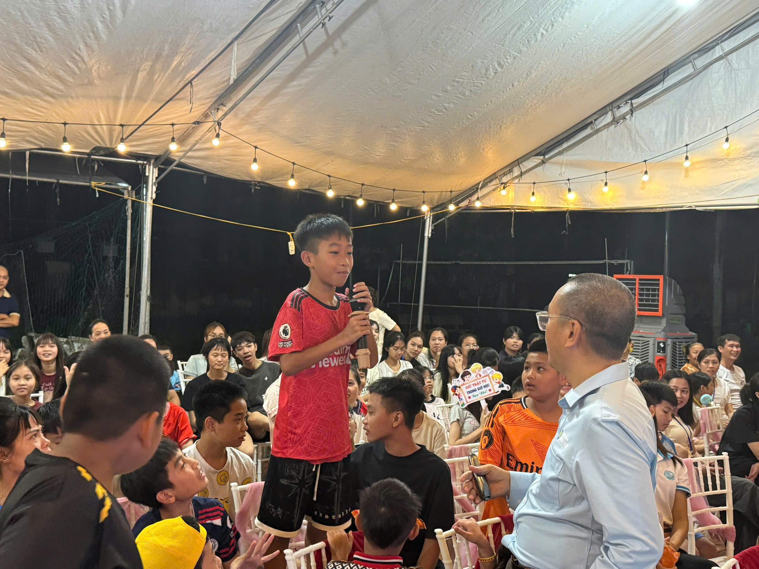 Ảnh hoạt động 8