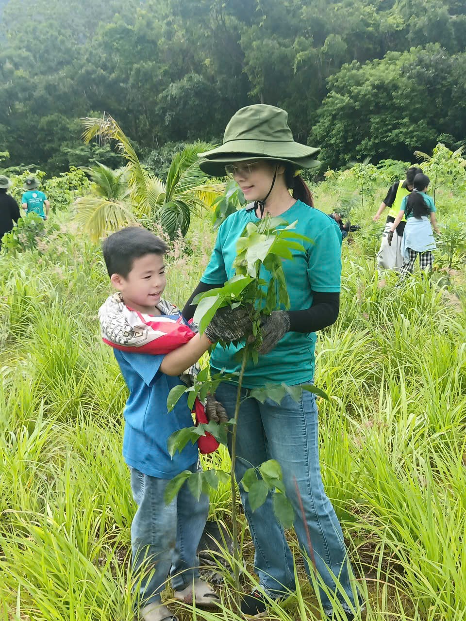 Ảnh hoạt động 1