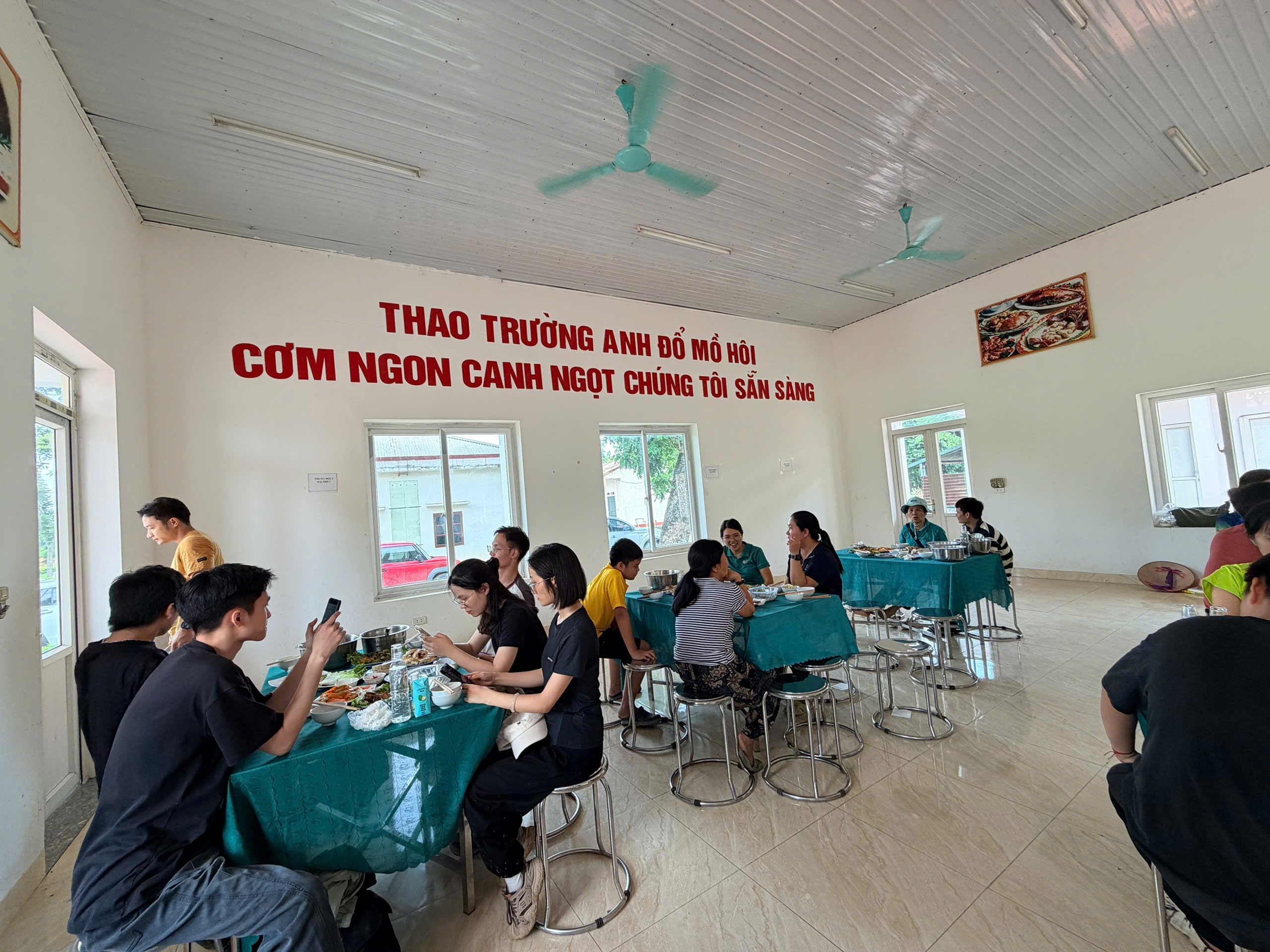 Ảnh hoạt động 24