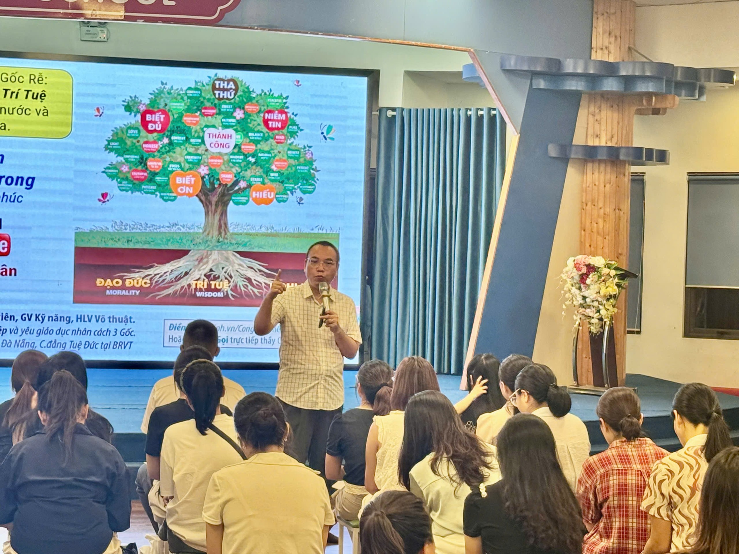 Ảnh hoạt động 10