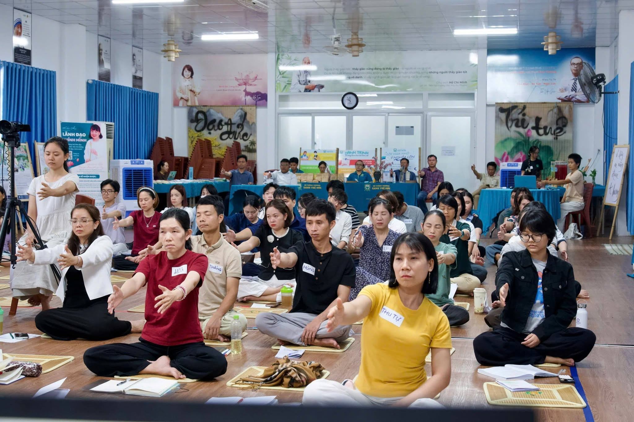 Ảnh hoạt động 1